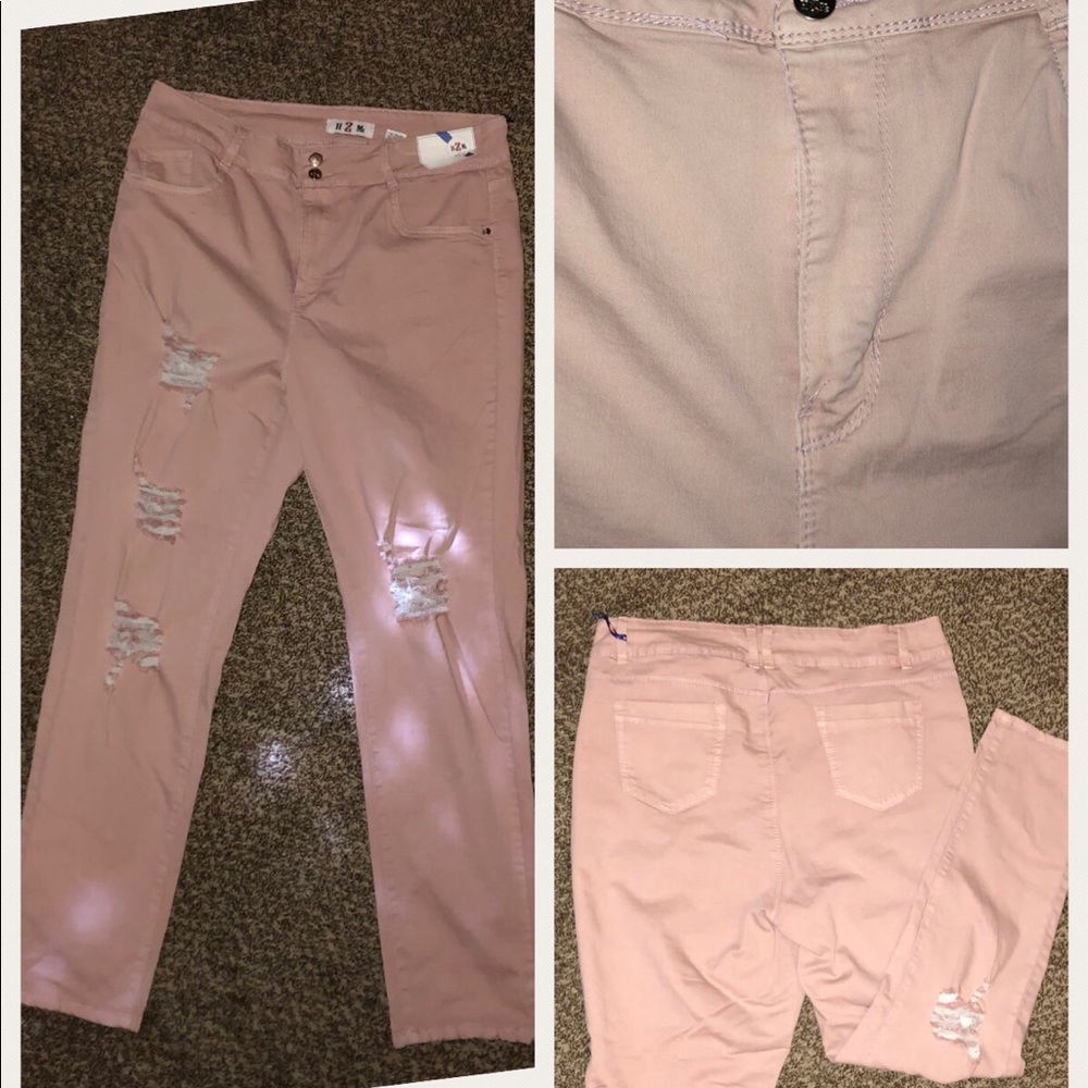 Size 18 stretch skinny destructed jeans plus size